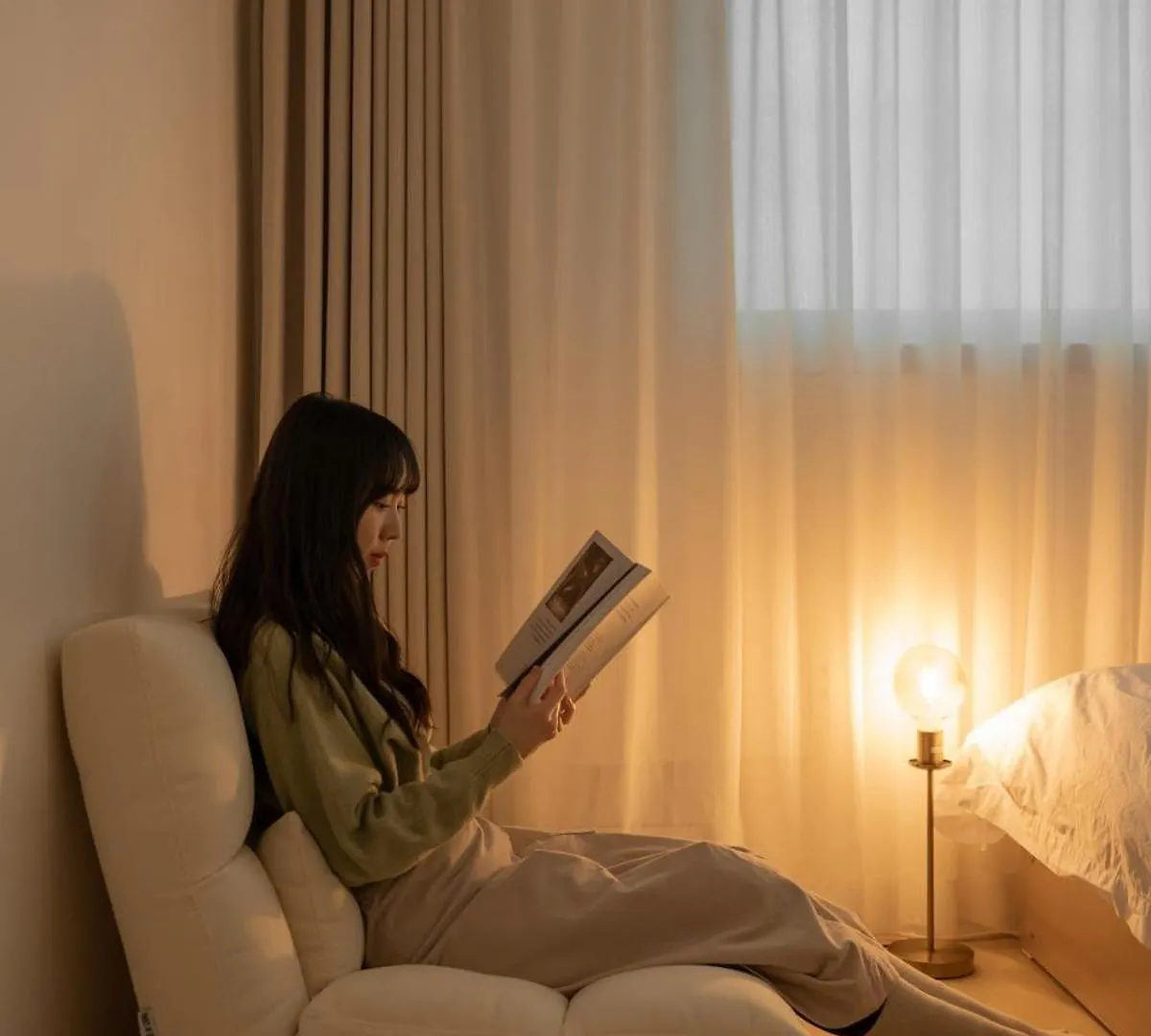 Apartment Poom Stay, Airport Bus, Cozy Stay For Seoul Travelers,Yeomchang Stn, Line 9 Express